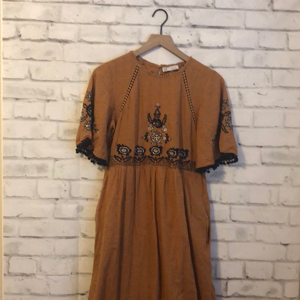 Zara trf collection printed aztec dress
